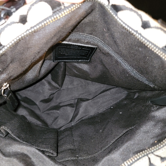 Coach Shoulder Bag - Picture 3 of 5